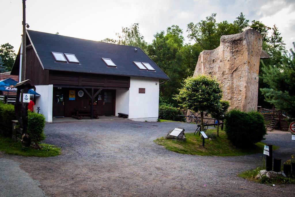 Turisticka Ubytovna Cakle Ústí nad Orlicí Exteriör bild